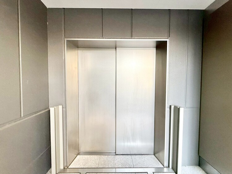 その他 エレベーター完備のため荷物が多くなっても安心。