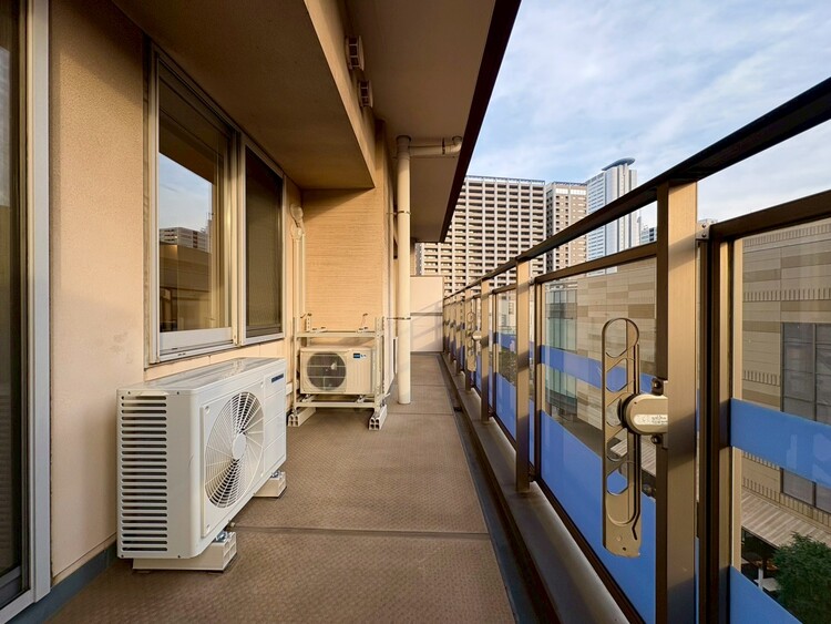 その他 朝の澄んだ空気や、夕方に吹く清々しい風を感じられるバルコニー。