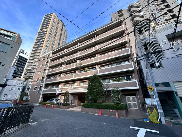 その他 飽きのこないシンプルモダンな外観です。