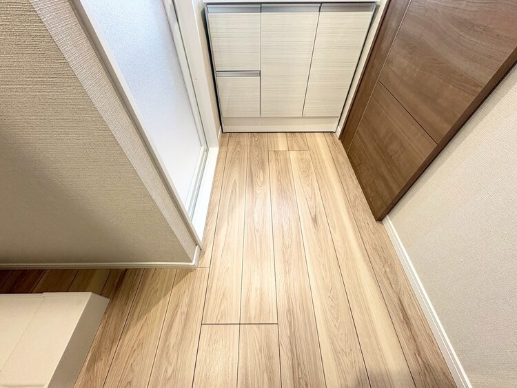 その他 十分な広さの脱衣所。