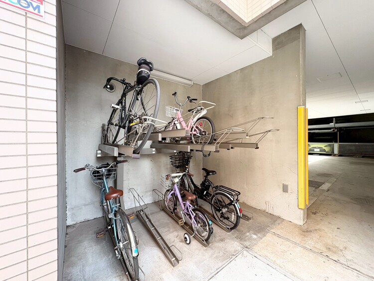 その他 駐輪場も綺麗に整頓されています。※空き状況は都度ご確認下さい。