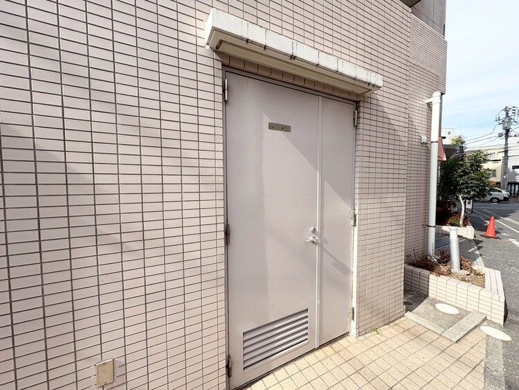 その他 ゴミ置場。綺麗に管理されております。