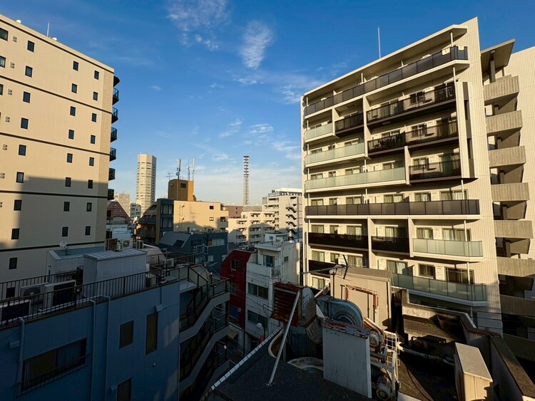 その他 眺望や窓からの景色が良いと、家で過ごす時間も快適です。