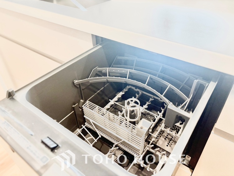 キッチン ◆愛育◆キッチンは家族の絆を育む大切な空間。シンプルで使い易いSystemKitchenで愉しく作る料理は愛情のある美味しいご馳走に。