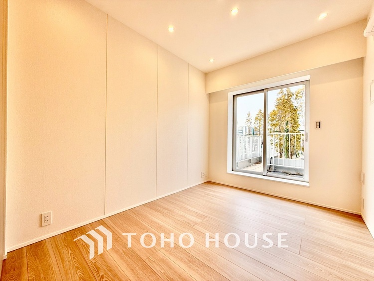 内装 ◆子供部屋◆冷涼な風、そよぐリビング。だんらんの場所はここから始まり、ここで終わる。家族の笑顔が集う素敵な場所だから、こだわり抜いた思いが詰まっているのだと思う。