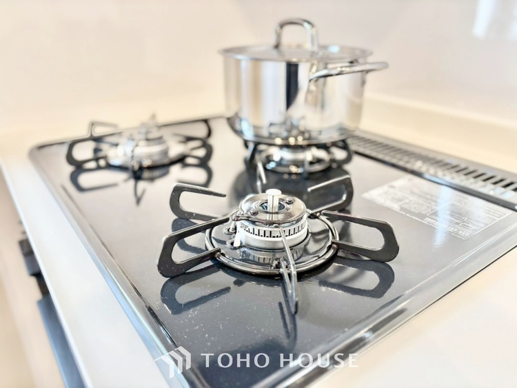 キッチン ◆愛育◆キッチンは家族の絆を育む大切な空間。シンプルで使い易いSystemKitchenで愉しく作る料理は愛情のある美味しいご馳走に。