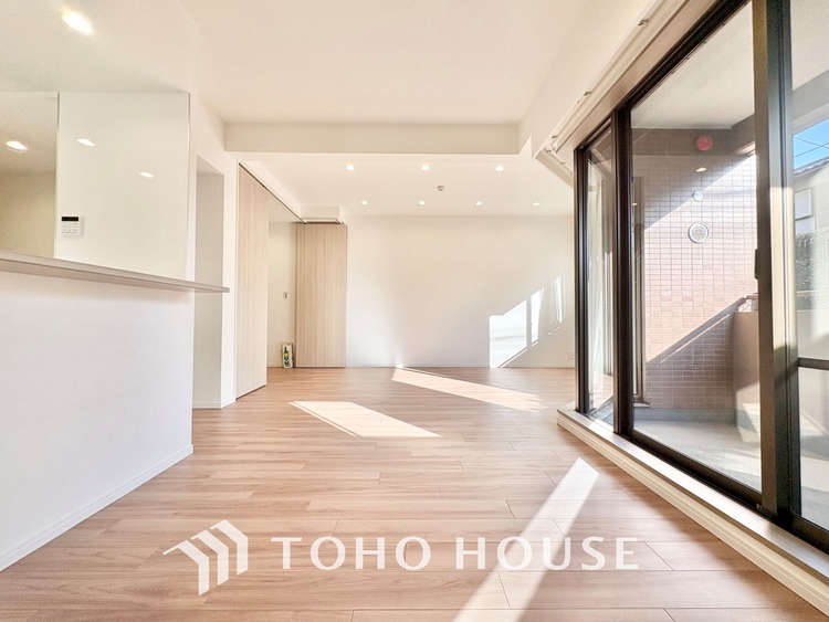 内装 寝室は一日の疲れを癒す大切な空間。快適で落ち着けるおすすめの間取りです。