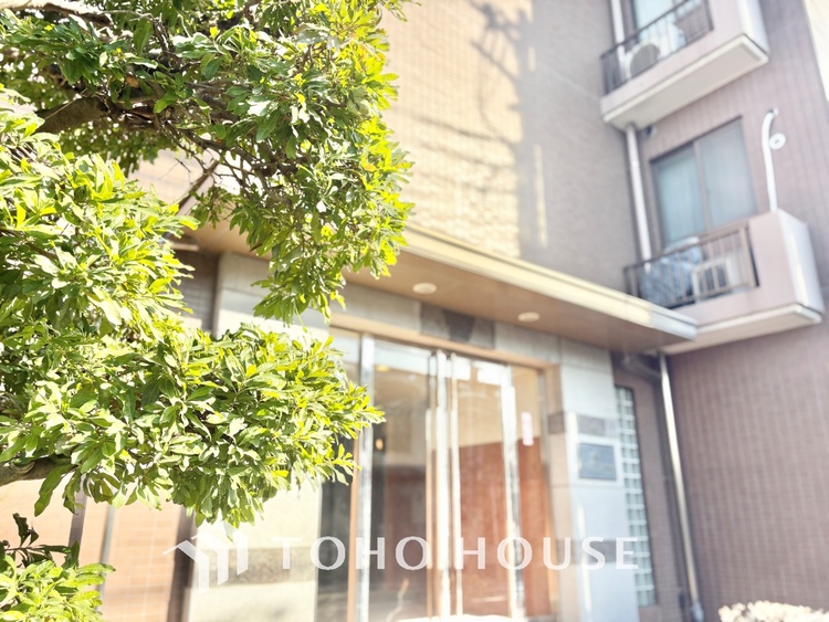 外観 バルコニーからの眺望は開放感にあふれ、心安らぐひととき。