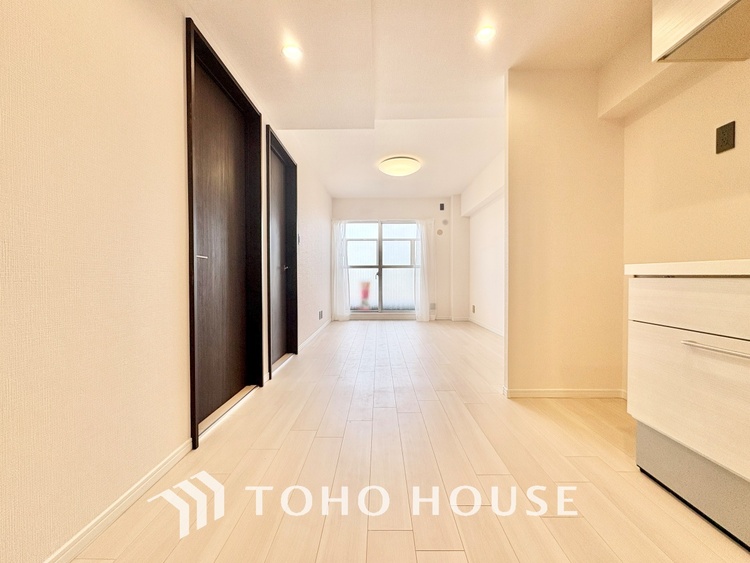 内装 寝室は一日の疲れを癒す大切な空間。快適で落ち着けるおすすめの間取りです。