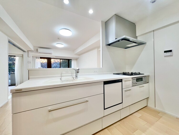 その他 開放感のあるキッチンスペース。調理をしながら、会話も弾みそうですね。