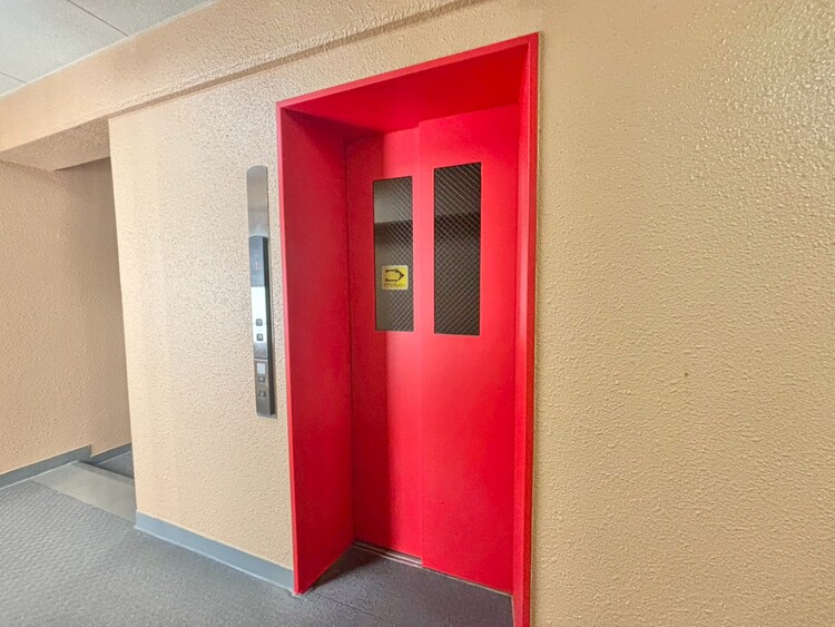 その他 エレベーター完備のため荷物が多くなっても安心。