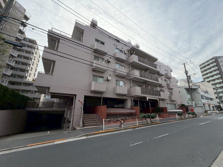 その他 飽きのこないシンプルモダンな外観です。