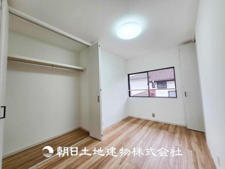 内装 爽やかな空間演出とセンス良く纏められた室内は素敵な寛ぎ空間です。