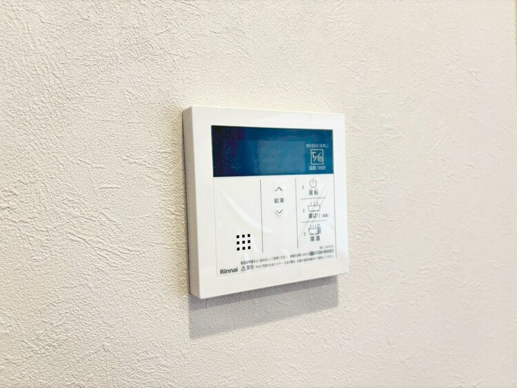 設備 見やすい画面で操作しやすい給湯パネルです。