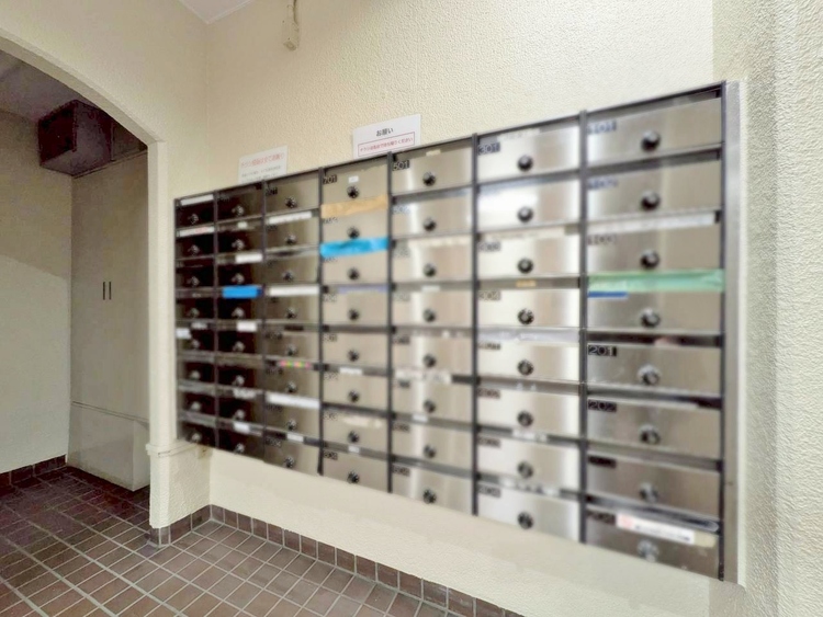 その他 郵便物を受け取るための郵便受けも、きちんと管理されています。