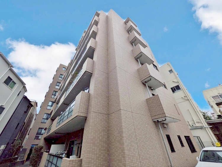 外観 資料には掲載していない情報が、現地にはたくさんあります。是非一度、現地をご確認ください。