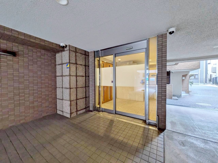 エントランス エントランスは、毎日の行き帰りで使う大事な空間です。