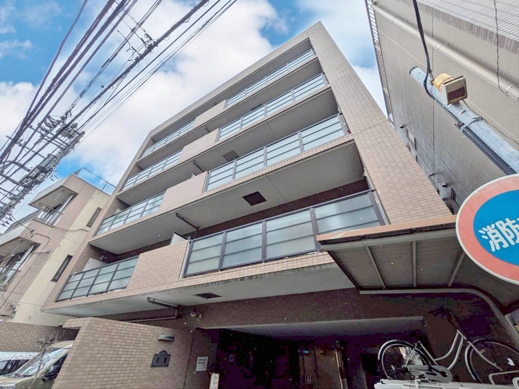 外観 現地に足をお運びいただいた際には、周辺散策などをお勧めいたします。