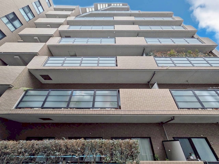 外観 ライフプランニングからローンまで、一貫してご説明させていただきます。お気軽にお問い合わせくださいませ。