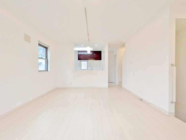 居間 快適に過ごす毎日を求めて、暮らしの中でご自身の「マイホーム」に創り上げてください。