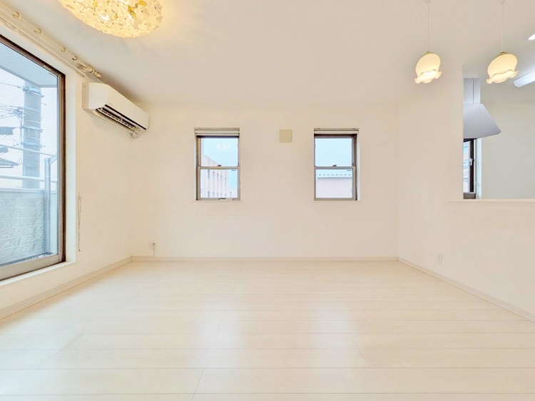 居間 過ごす時間が、たくさんの思い出として紡がれていく場所。