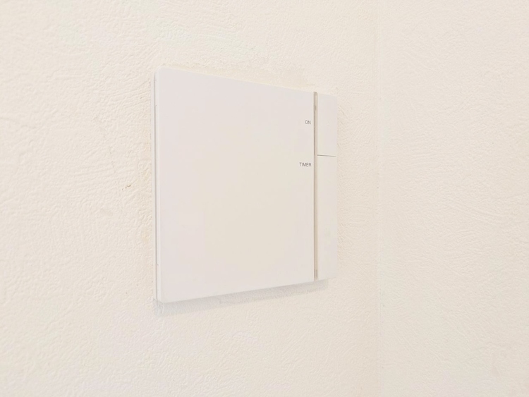 設備 埃が立たず空気が汚れない床暖房はアレルギーが辛い方でも安心して暖まれます。