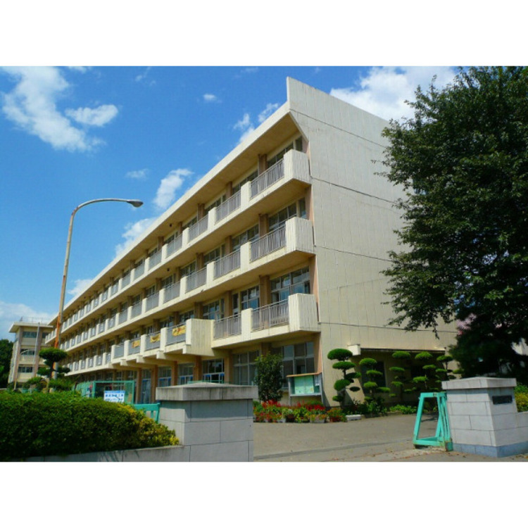 周辺 北野小学校(約750m)