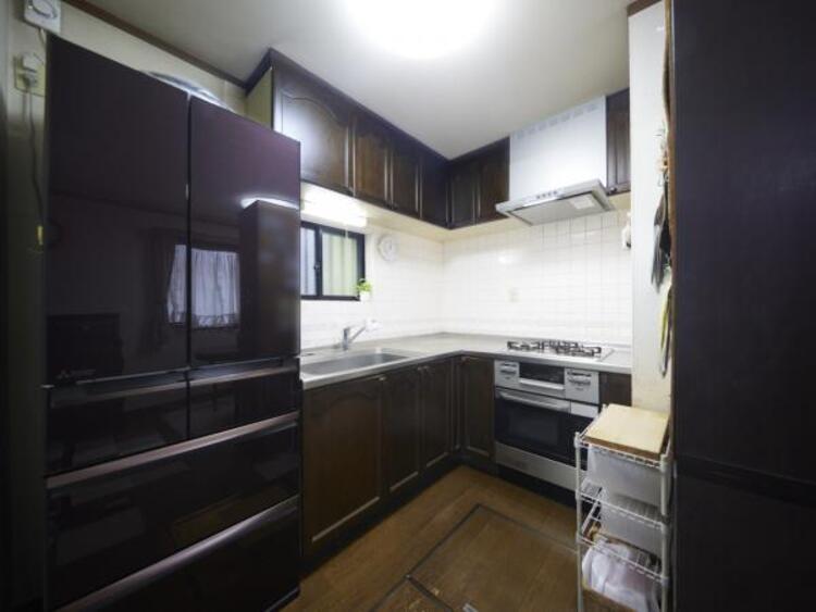 キッチン L字型キッチンはお料理好きな方には大変好評です