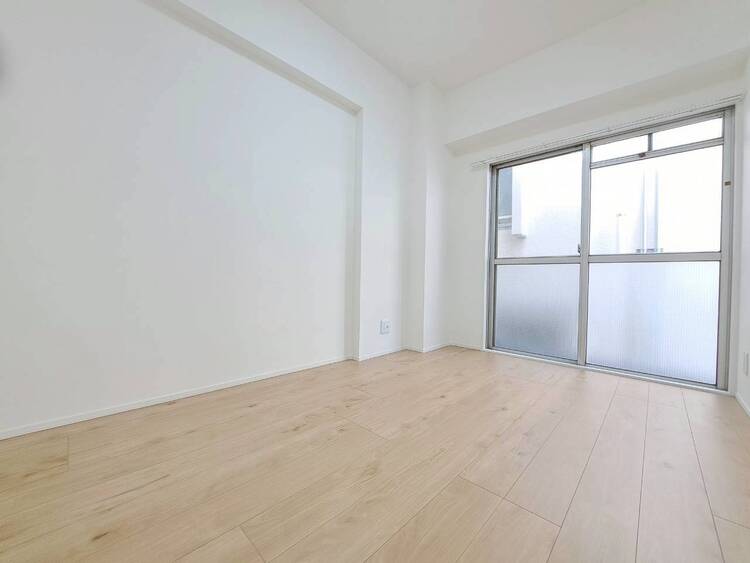 その他 清かで艶やかな時間をもたらしてくれる室内です。