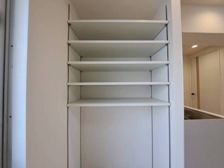 その他 家電やスーツケース、ストック品など何でも片付く嬉しい空間です。