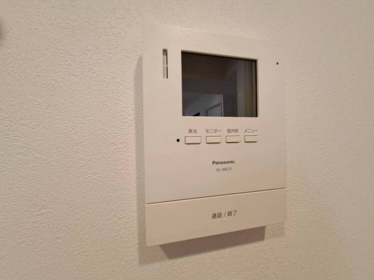 その他 誰が来てもわかる様にモニター付きインターホンを設置。