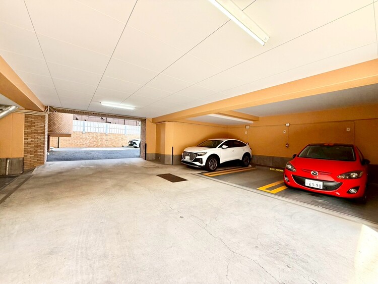 その他 駐車スペースが嬉しいですね。※空き状況は都度ご確認下さい。