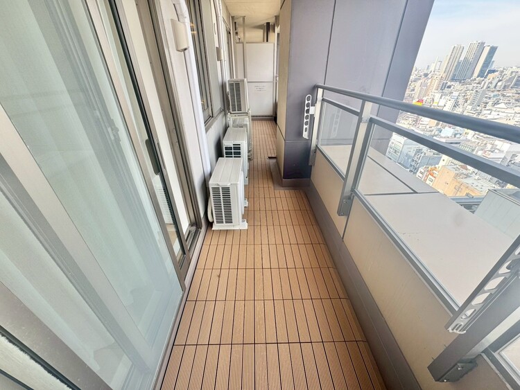 その他 朝の澄んだ空気や、夕方に吹く清々しい風を感じられるバルコニー。