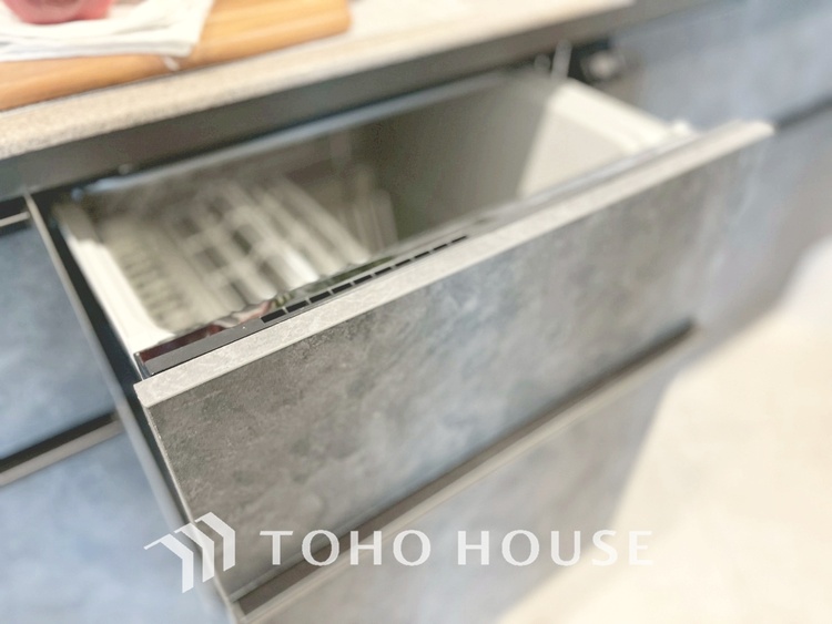 キッチン ◆Happy◆愛情たっぷりのお料理で家族にHappyを。食器洗浄機もあなたをサポートしてくれます。