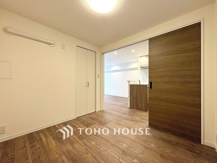 内装 【PRIVATE ROOM】◆プライベートな時間◆最高な暮らしにはこの空間が必要。家族のふれあいも大切にしつつ、自分の空間も大切にしたい。