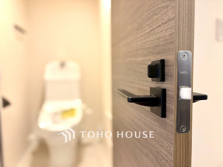 トイレ 【TOILET】◆快適◆な生活に不可欠。節水型の高性能トイレを新設。