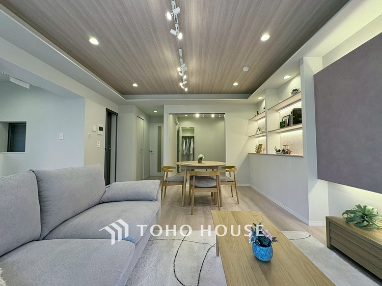 内装 【LIVING】◆家族◆愛する家族を一目で見渡せる。家族が集う空間。永遠に続く幸せな毎日を、ここで。