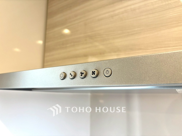 その他 【KITCHEN】◆開放的◆後片付けが楽なシステムキッチン。収納スペースの充実！