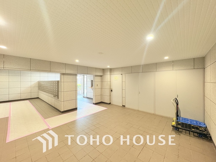 エントランス 手入れの行き届いたエントランス