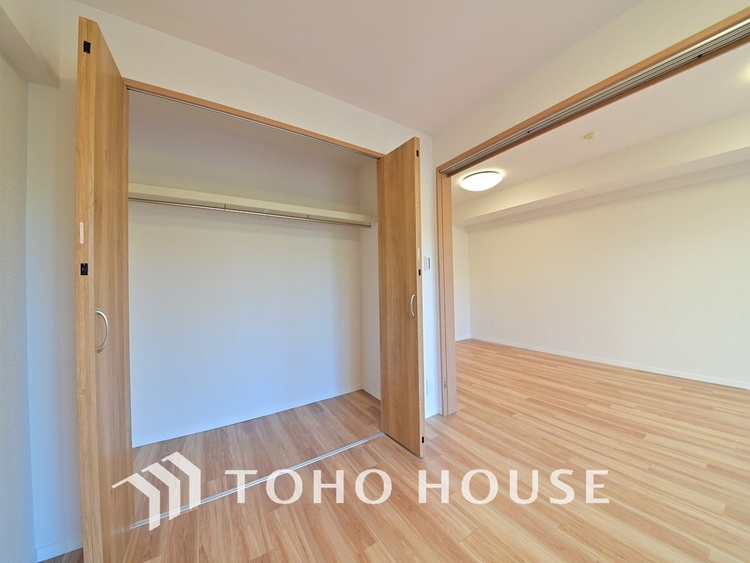 収納 居室　収納