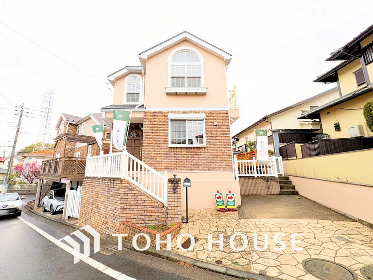 外観 〜閑静な住宅街に佇む中古戸建て〜家族みんながのびのびと暮らせるゆとりある4LDK〜