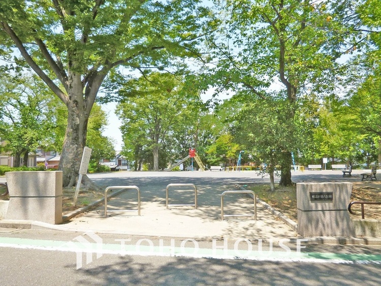 周辺 鴨志田第六公園　距離140m