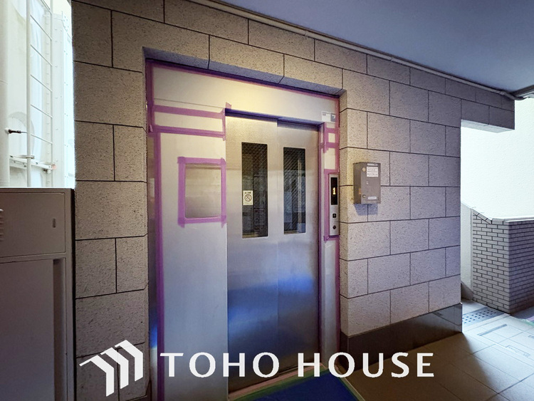 その他 エレベーターもあるので荷物が多くなっても安心です