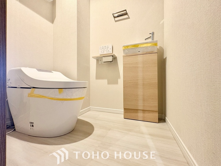 トイレ 【TOILET】◆快適◆な生活に不可欠。節水型の高性能トイレを新設。