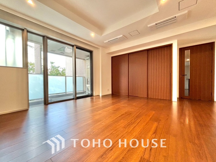 内装 家族みんなの笑顔が、笑い声が絶えない幸せいっぱいのこの場所で新たな生活が始まる