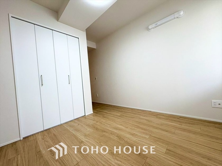 内装 【PRIVATE ROOM】◆快適◆な暮らしに不可欠な収納スペース。快適さとともに思い出も詰まっていく。