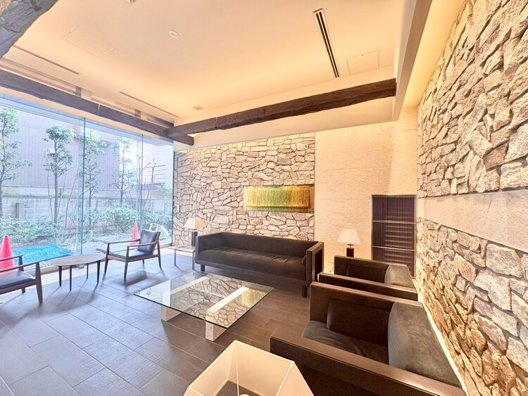 その他 館内は静寂な中が保たれており、管理が行き届いている印象を受けました。