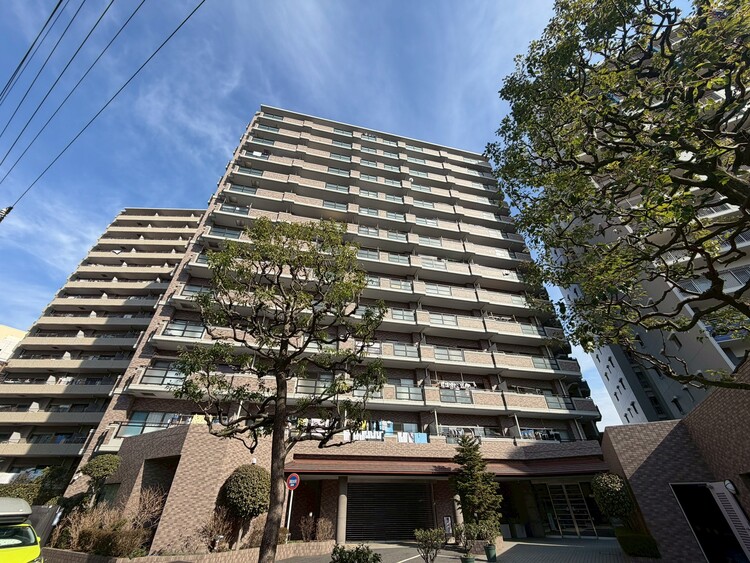 外観 飽きのこないシンプルモダンな外観です。