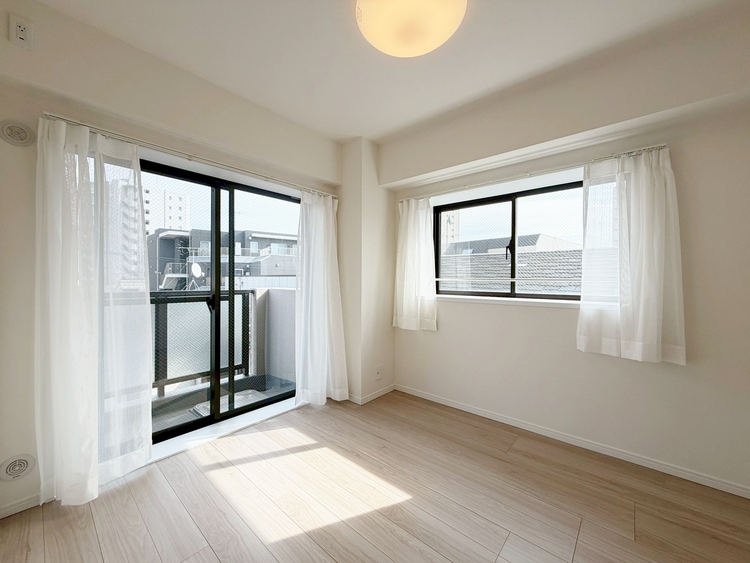 その他 清かで艶やかな時間をもたらしてくれる室内です。