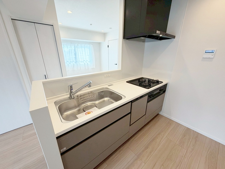 その他 開放感のあるキッチンスペース。調理をしながら、会話も弾みそうですね。